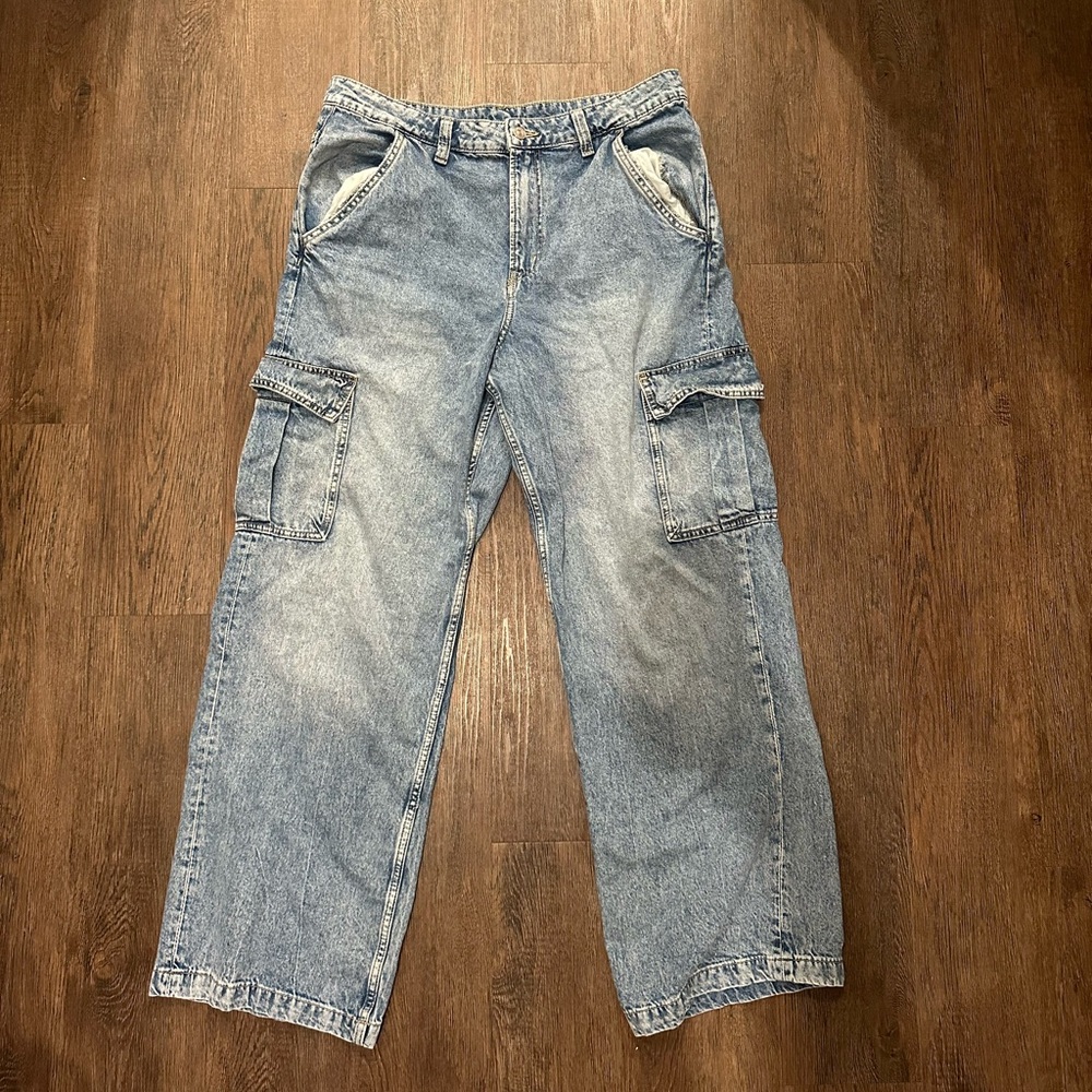 H&M Cargo Jeans